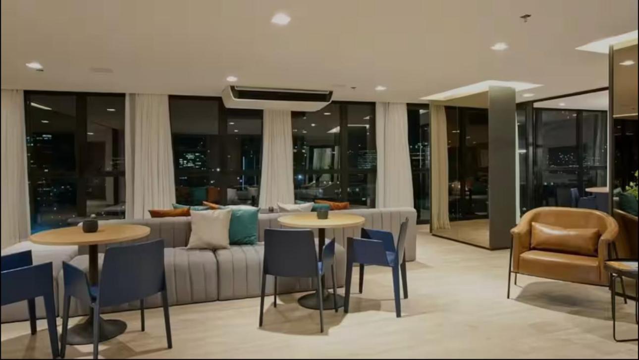 Skylux Flat Com Piscina Vaga E Varanda Apartamento