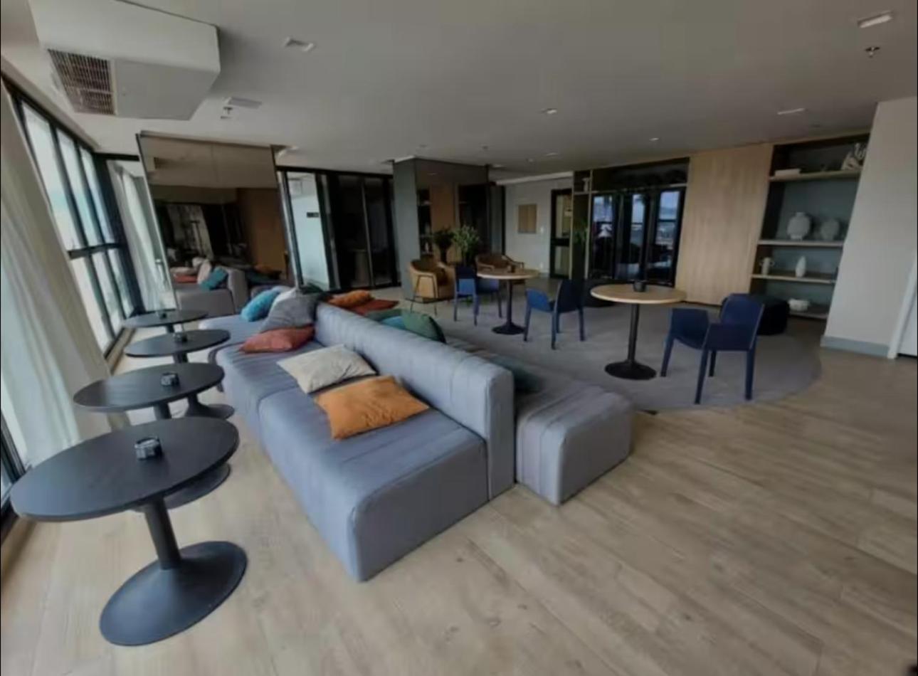Skylux Flat Com Piscina Vaga E Varanda Apartamento